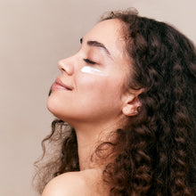 Load image into Gallery viewer, One Perfect Moisturizing Youth Cream