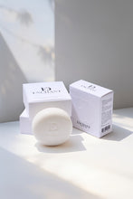 Load image into Gallery viewer, Enchant soap . Trios
