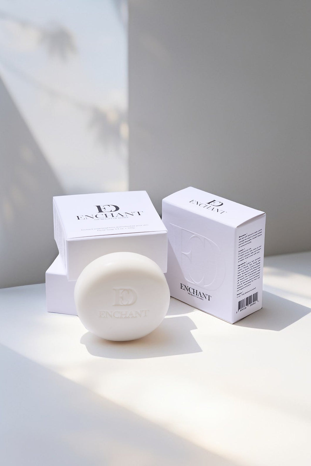 Enchant soap . Trios